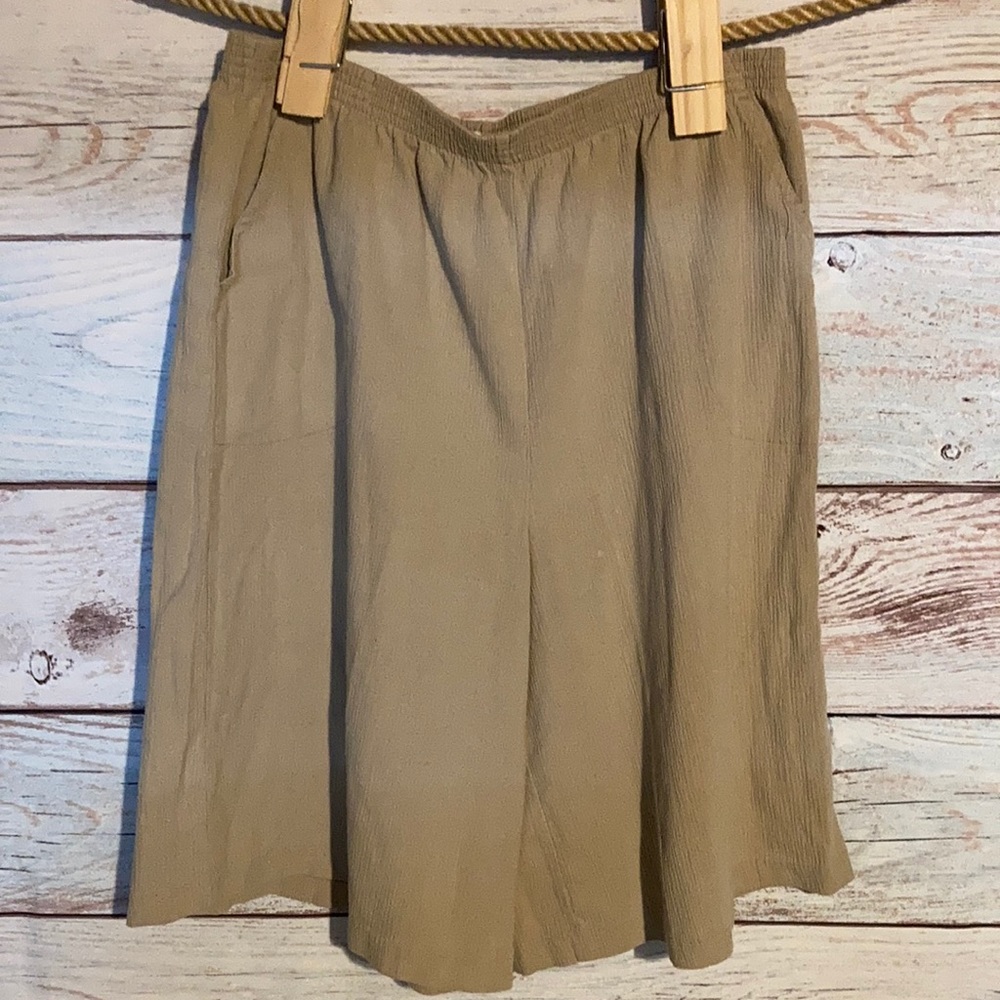 Petite size 20 tan shorts from Blair. Elastic waistband